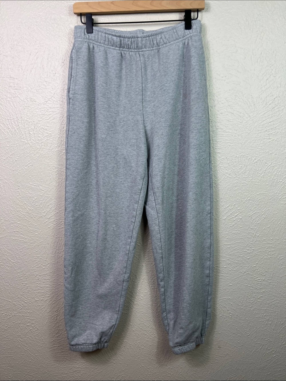 American Eagle Outfitters Elastic Waist Gray Fleece Sweatpants Small